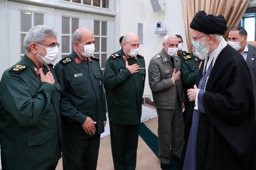 Discurso en el encuentro con altos mandos de las Fuerzas Armadas de la República Islámica